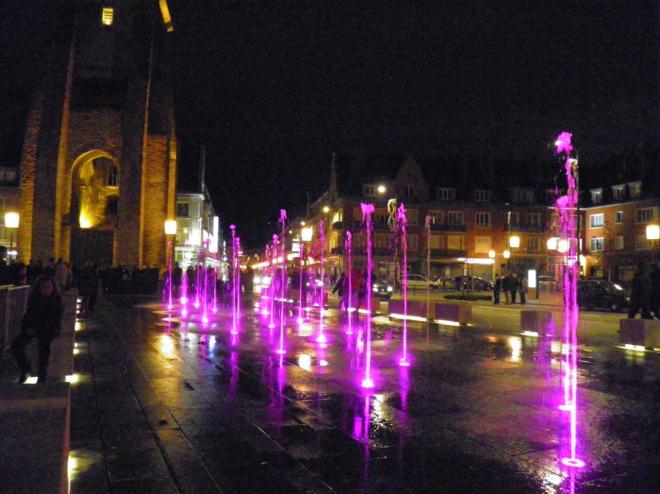 inauguration-fontaine-place-d-armes-calais.jpg