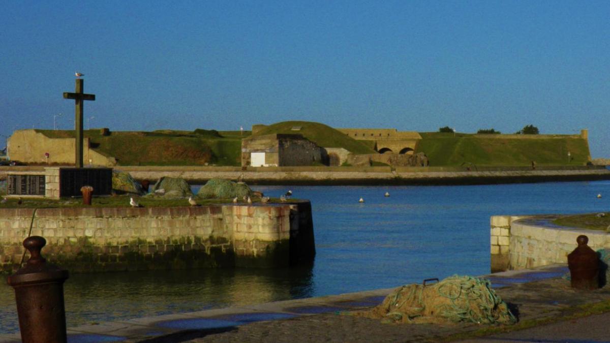 Photographie de fort Risban de Calais, à la plage