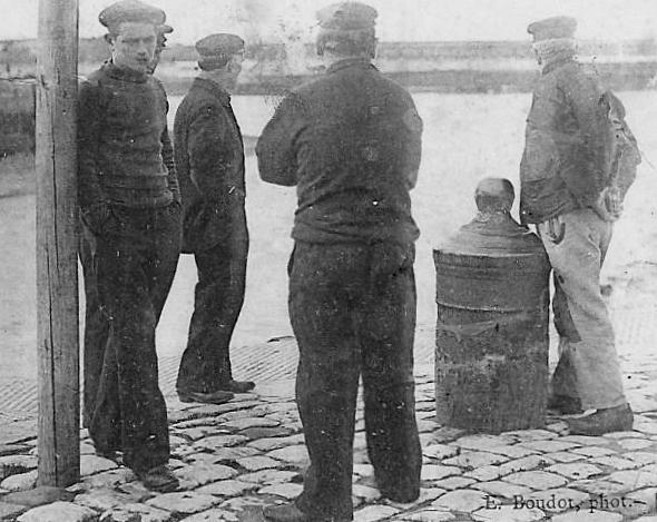 calais-groupe-de-pecheurs.jpg