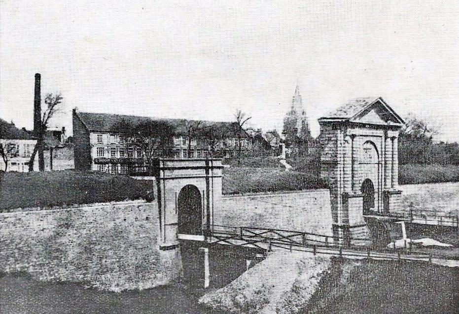 Calais porte richelieu