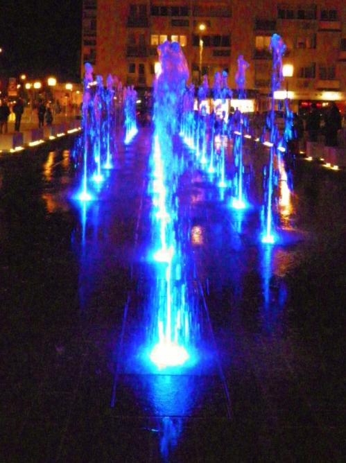 photographie de la Fontaine à calais place d'armes