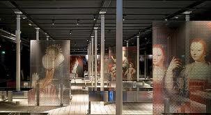 Interieur de la cité internationale de la mode et de la dentelle de calais