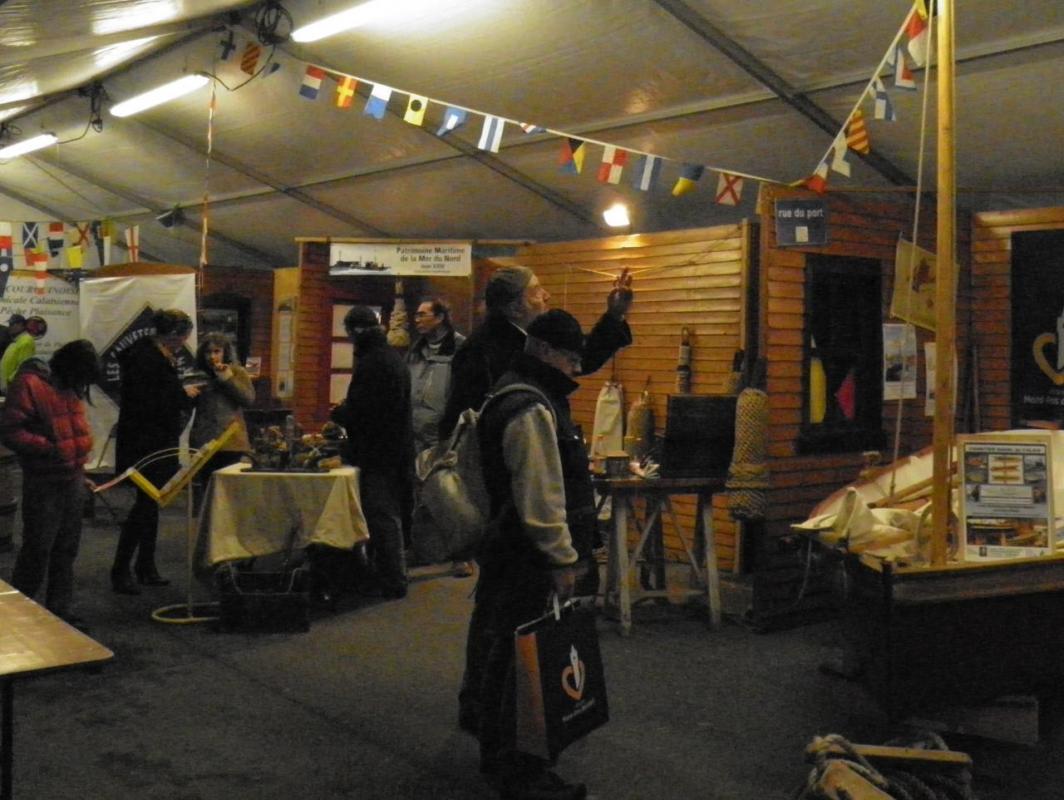 Photographie-prise-de-exposition-fete-du-hareng-calais-2013