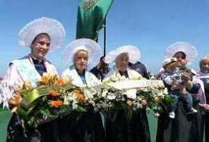 calais-benediction-de-la-mer-courguinoise-et-leur-soleil-traditionnel-herve-tavernier-calais.jpg