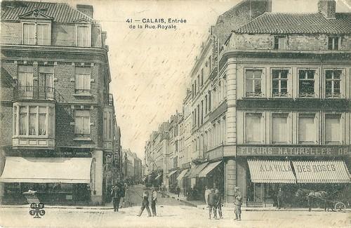 calais-entree-rue-royales-commerces.jpg