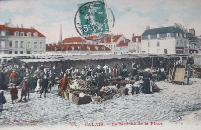 calais-la-place-du-marche.jpg
